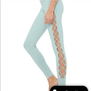Alo Leggings